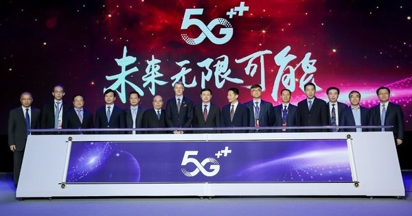 影创科技加入中国移动5G终端先行者产业联盟_应用
