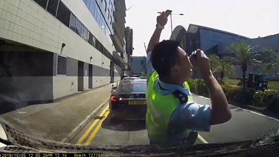 【有片】香港机场保安变身“撞车党”诬捏司机　网民：好彩有 CAM！