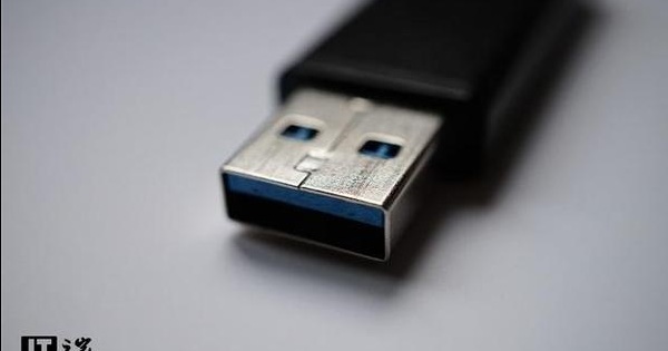 最初的USB为何不能正反盲插？发明者：成本太高