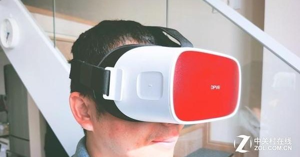高群耀移动端电影院携手VR创更强的视觉冲击力