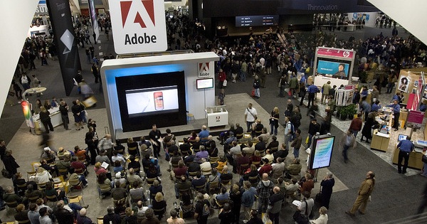 营收同比增长25% 订阅服务还能给Adobe带来多少想象空间？_发展