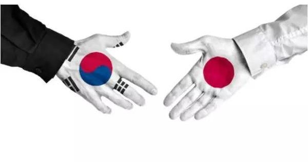 日本为什么能制裁韩国半导体产业？