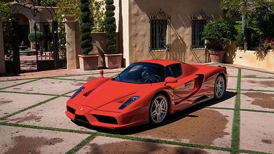 “苏富比”转战网上拍卖　2003 Ferrari Enzo 反刷新最高纪录