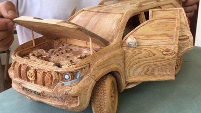 【有片】越南神“雕”木匠变出精细汽车模型　有电可遥控问你服未！