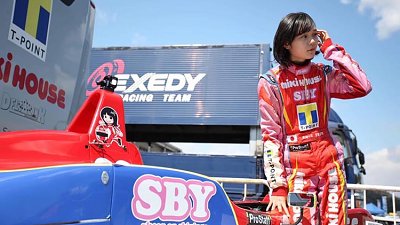 日本 14 岁美少女赛车手勇夺丹麦 F4 冠军　走上赛车道路有励志原因