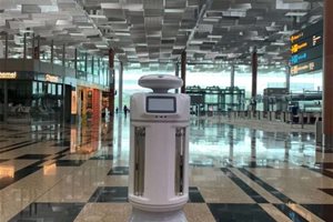 新加坡樟宜国际机场启用擎朗消毒机器人 助力疫…