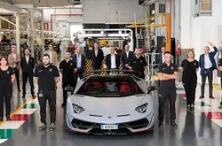 成最好卖 V12 超跑！Lamborghini“大牛”大卖 10,000 部　成就解锁