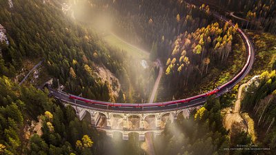 花 5 年游走欧洲，火车迷拍铁道充满诗意
