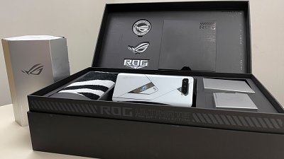 Asus ROG 5 Ultimate 开箱 + 试玩