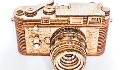 任何人都买得起的 Leica？木制 